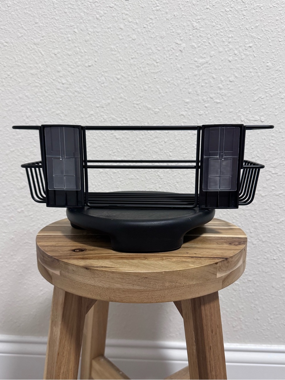 Like New Command Matte Black Bath Caddy Shower Shelf Rust Resistant Organization - Picture 15 of 15
